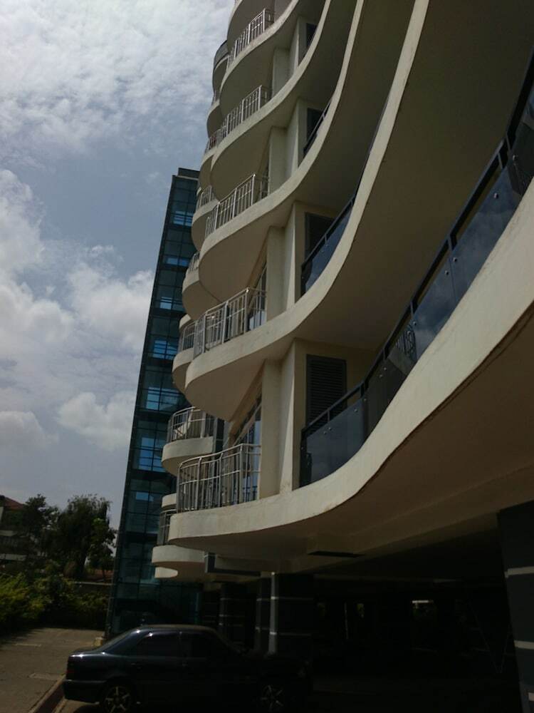 Tomax Apartments Brooks
