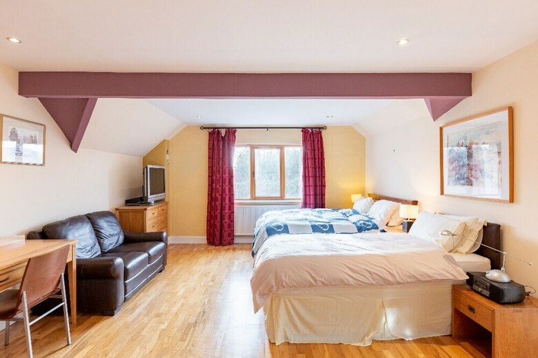 Bed & Breakfast Alaind Lodges