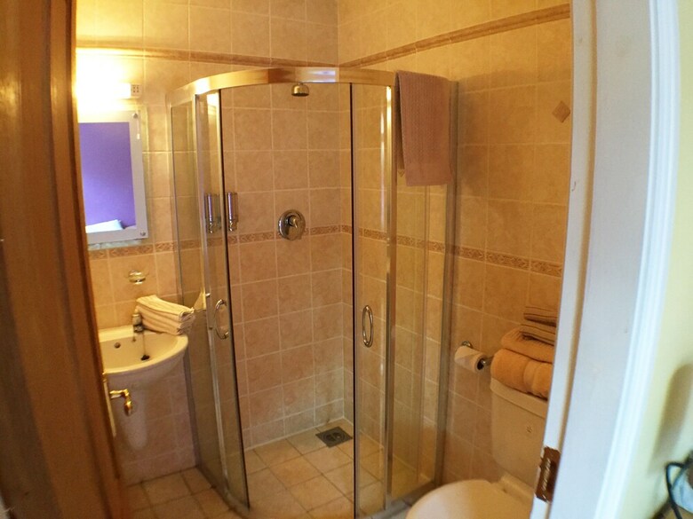 Bed & Breakfast Alaind Lodges