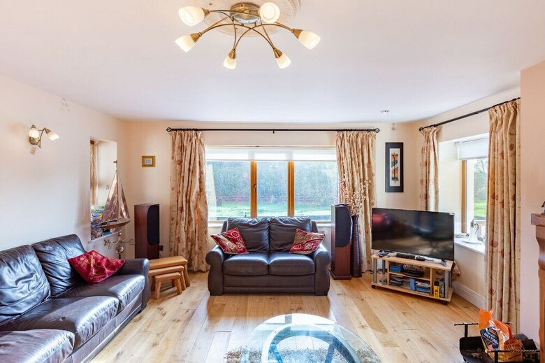 Bed & Breakfast Alaind Lodges
