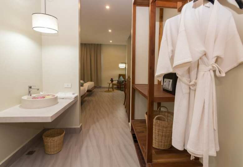 Hotel Plumeria Residence