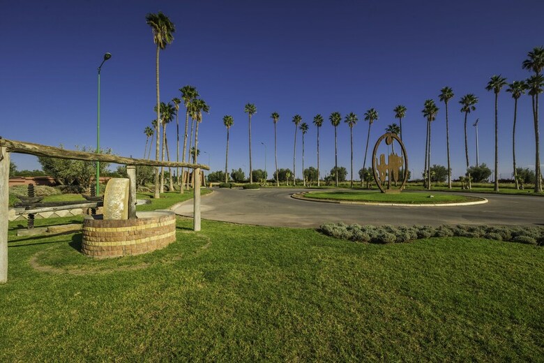 Aparthotel Condominium Hotel Resorts Oliva