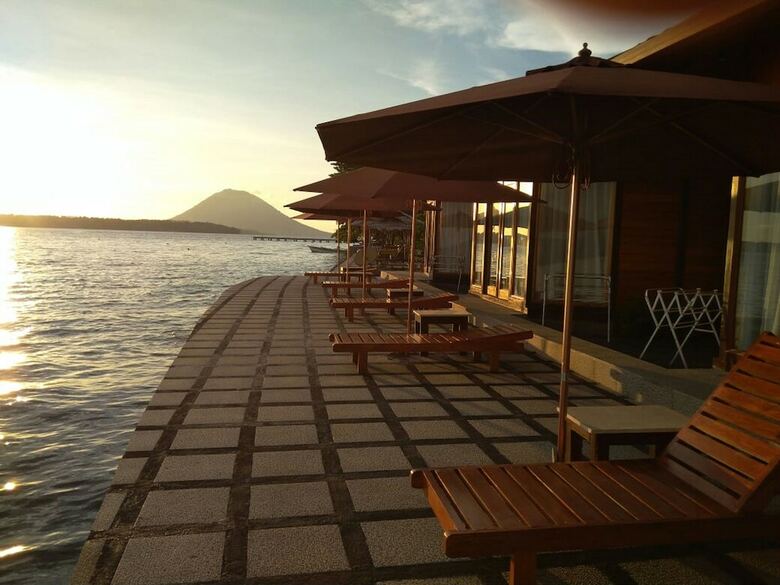 Hotel Tanta Moon Luxury Villas Siladen Island