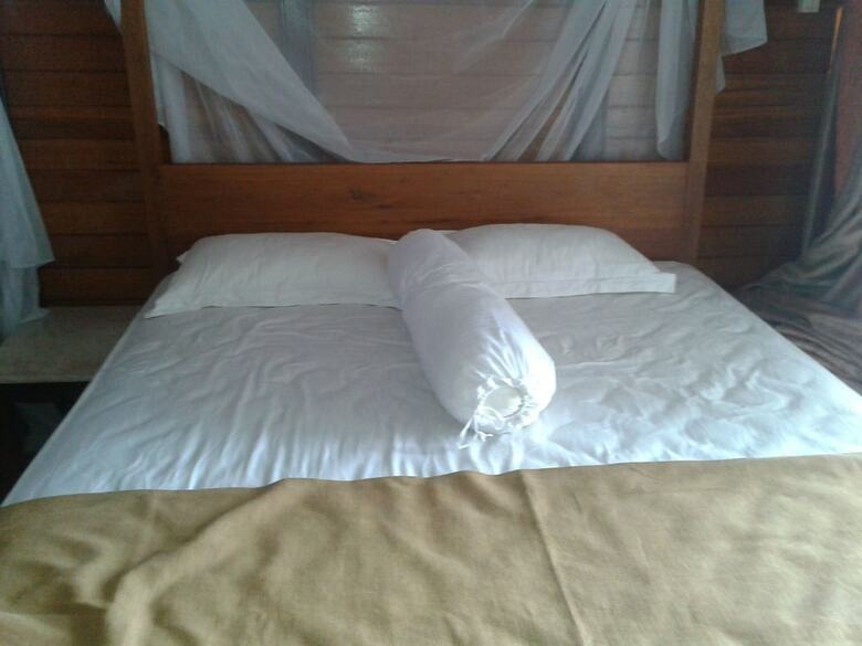 Hotel Tanta Moon Luxury Villas Siladen Island