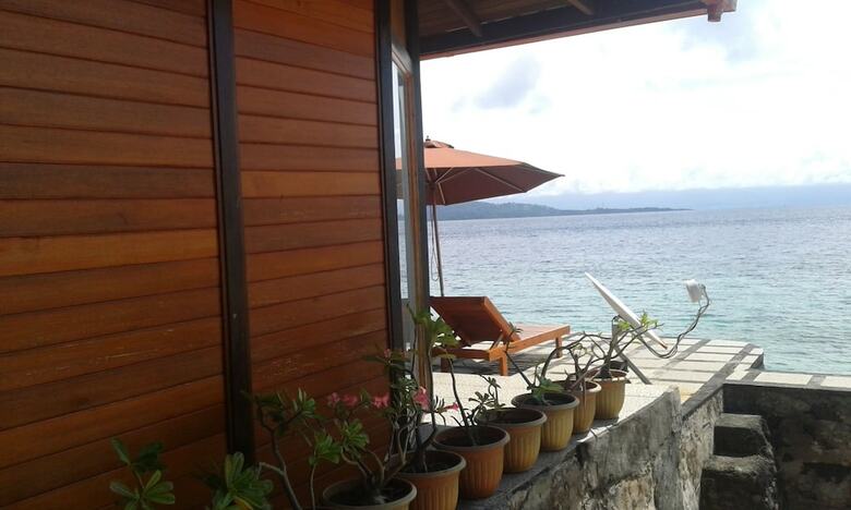 Hotel Tanta Moon Luxury Villas Siladen Island