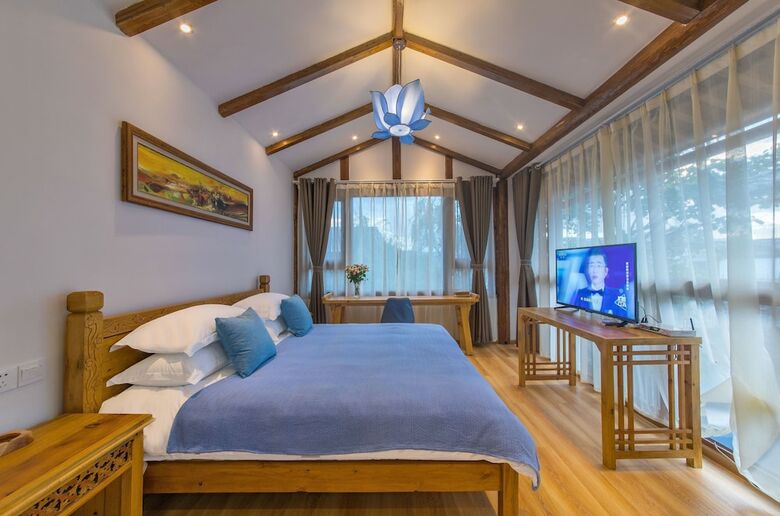 Posada Lijiang Village House