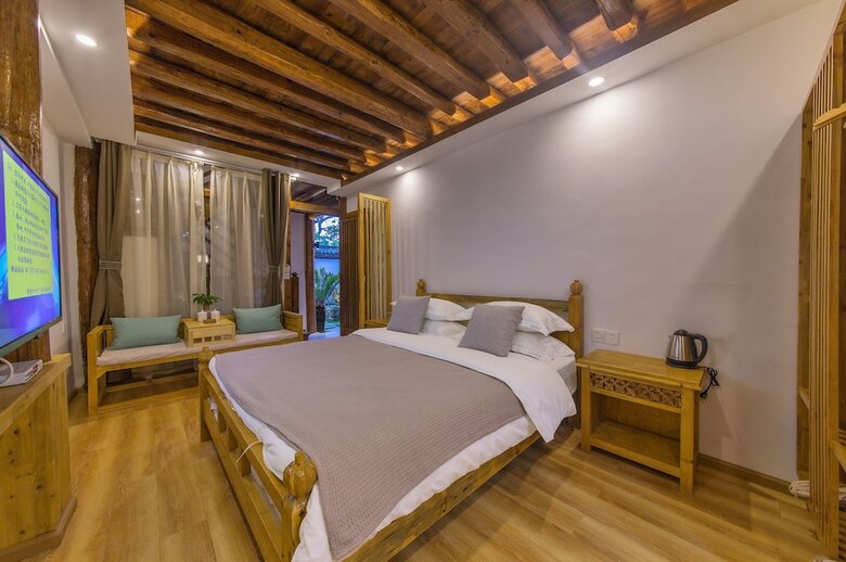 Posada Lijiang Village House