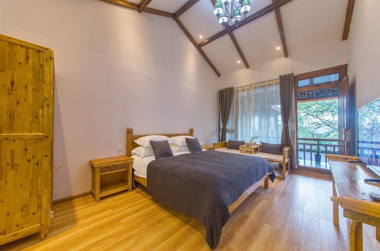 Posada Lijiang Village House