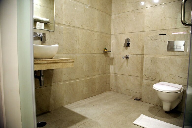 Hotel Sallow Royal Suites