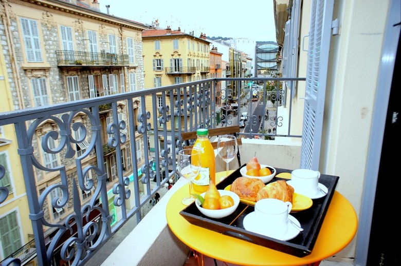 Apartamento �l�gant Appartement Promenade Des Arts