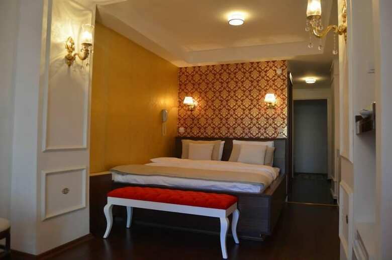 The Gala Palace Hotel