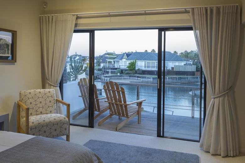 Bed & Breakfast Canal Guest House