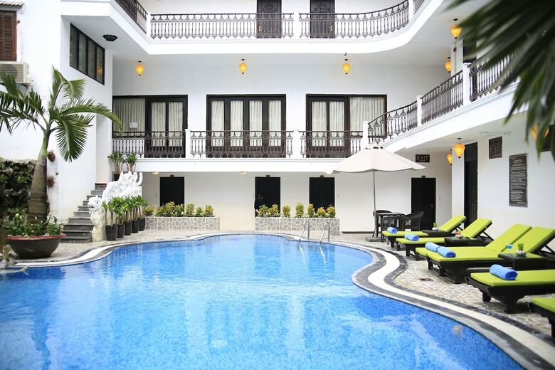 Acacia Heritage Hotel