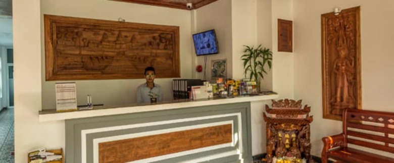 Villa Bayon Guides
