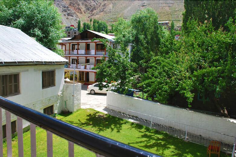 Hotel Greenland Kargil