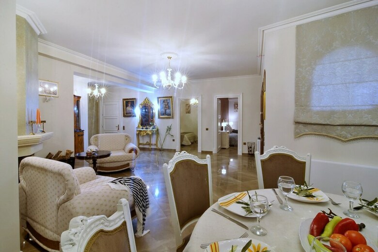 Luxury Villa In Corfu