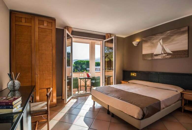 Hotel Riva Del Sole