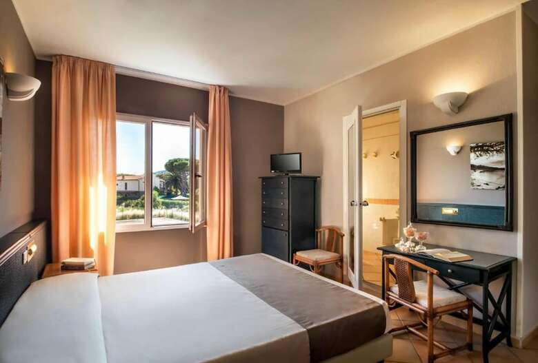 Hotel Riva Del Sole