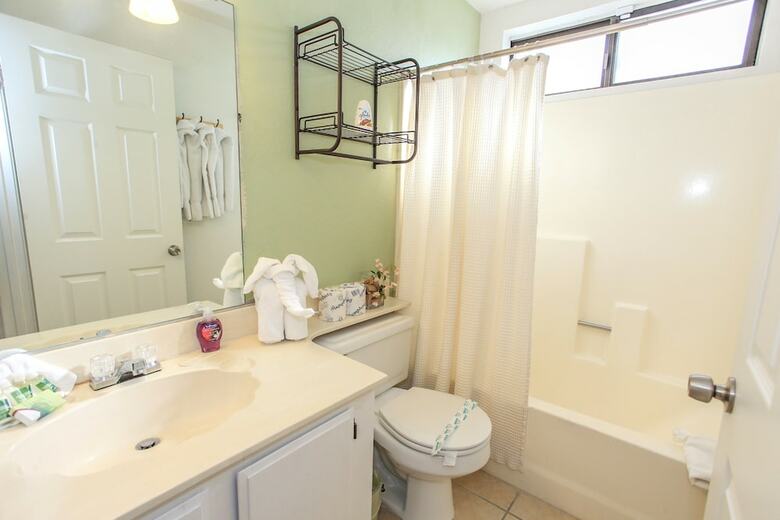 Adi Boulder Condo - 1 Free Ski/board Rental! 2br/2ba/fireplace/wifi