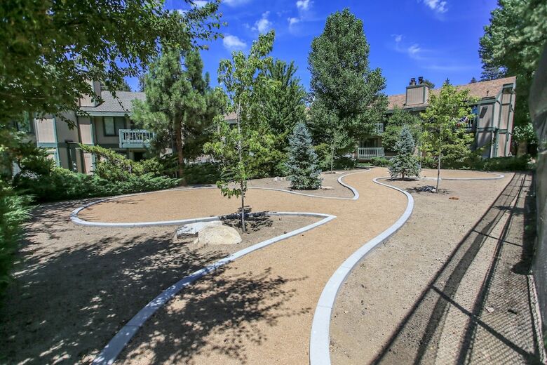 Adi Boulder Condo - 1 Free Ski/board Rental! 2br/2ba/fireplace/wifi