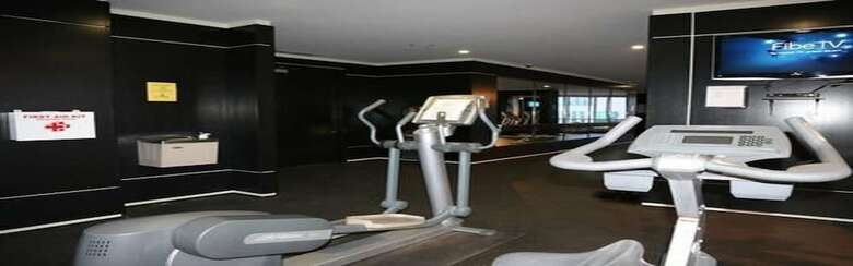 Micasa Suites - Stylish Condo In Maple Leaf Square