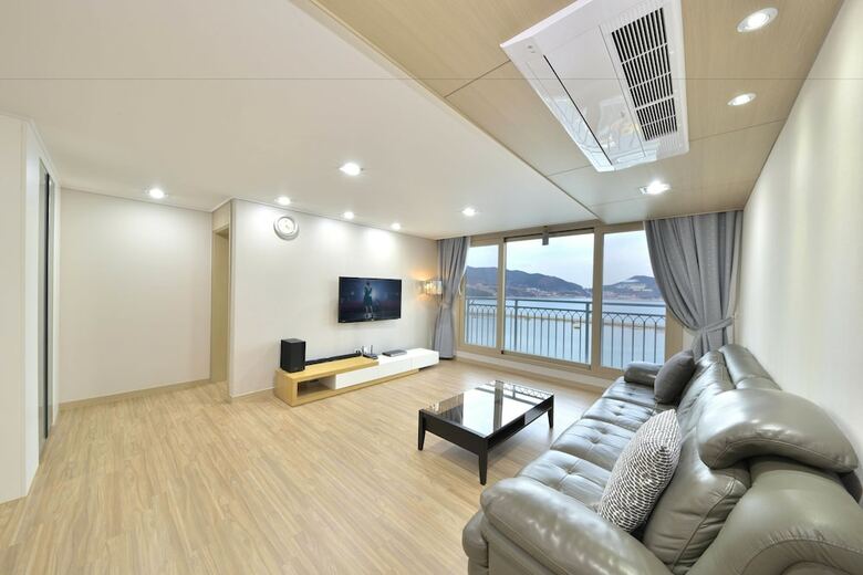 Apartamentos Geoje Jisefo Family Residence
