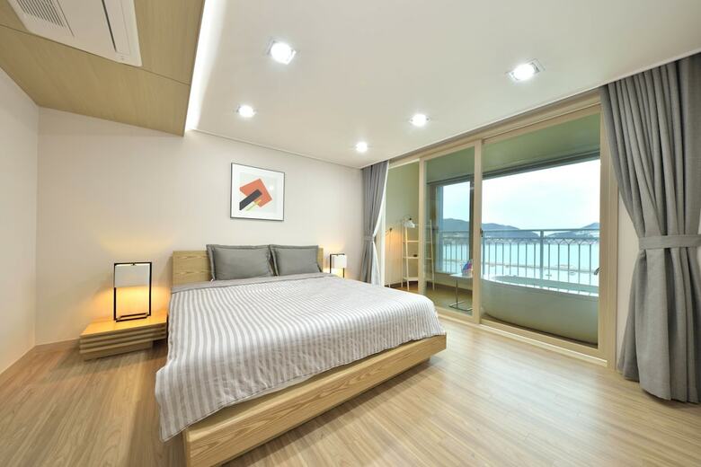 Apartamentos Geoje Jisefo Family Residence