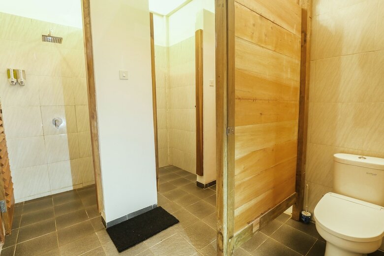 Hostal Green Hill Bed Station
