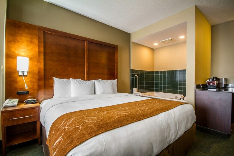 Hotel Comfort Suites Madison