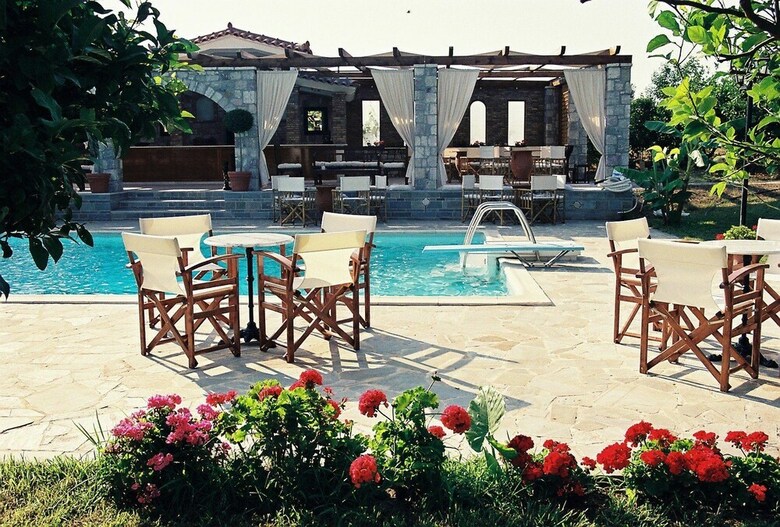 Apartamentos Nicolas Village Club