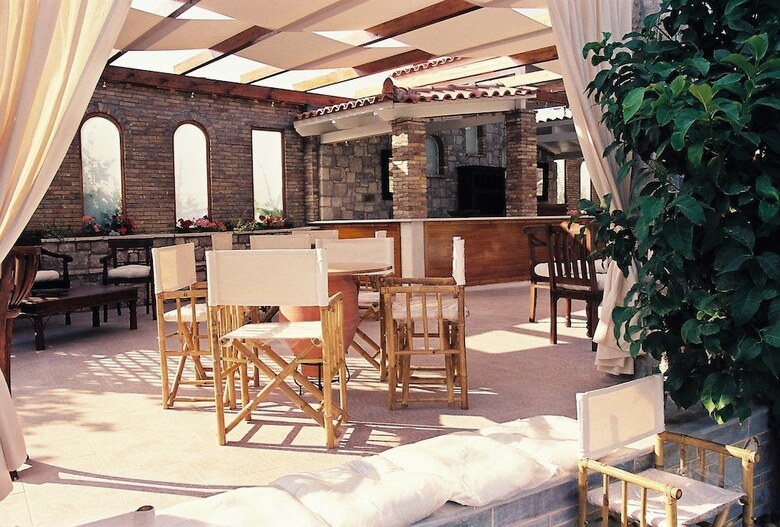 Apartamentos Nicolas Village Club