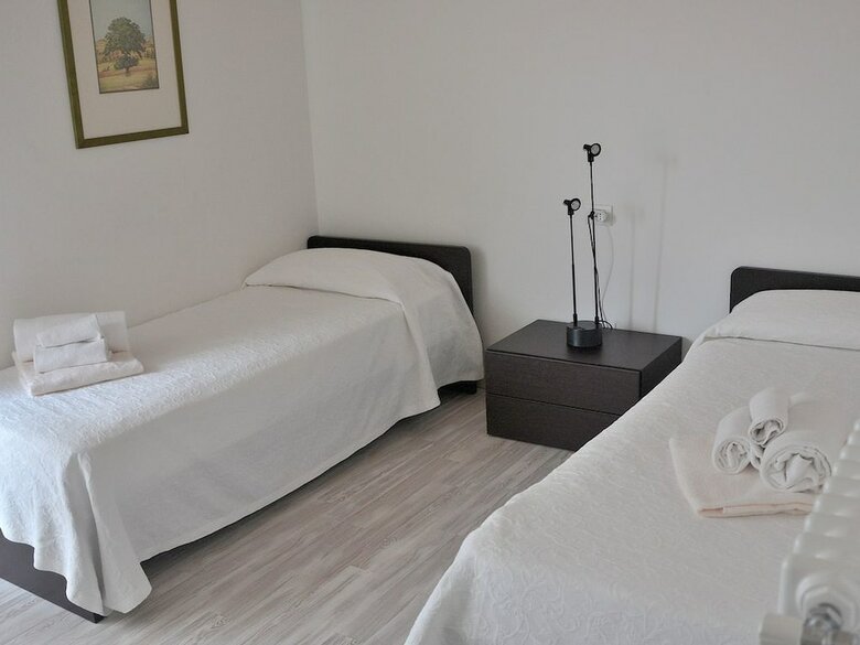 Apartamento Residence Alle Torri With Pool