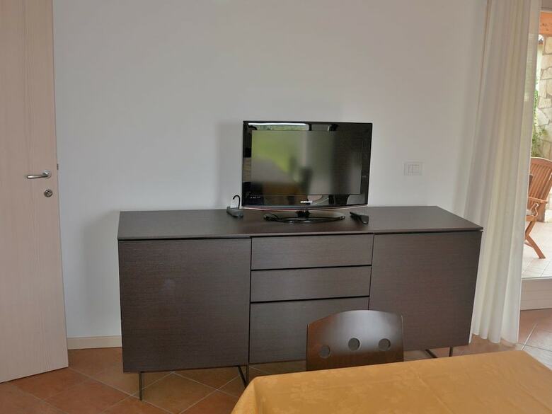 Apartamento Residence Alle Torri With Pool