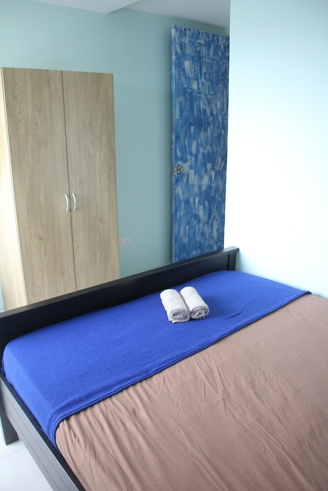 3bdr&2bth Condo Middle Of Penang