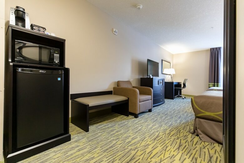 Hotel Super 8 By Wyndham Canmore