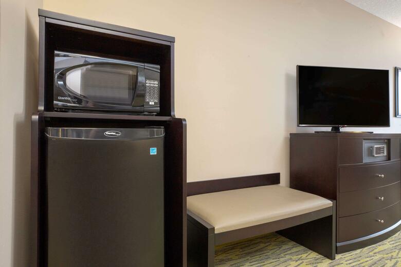 Hotel Super 8 By Wyndham Canmore