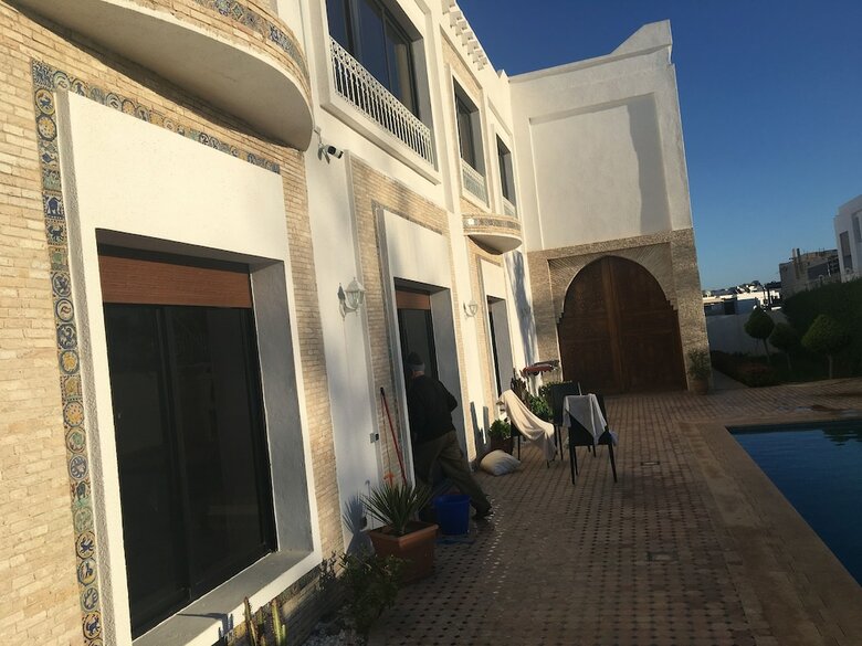 Beach Side Villa With Pool Refn1050