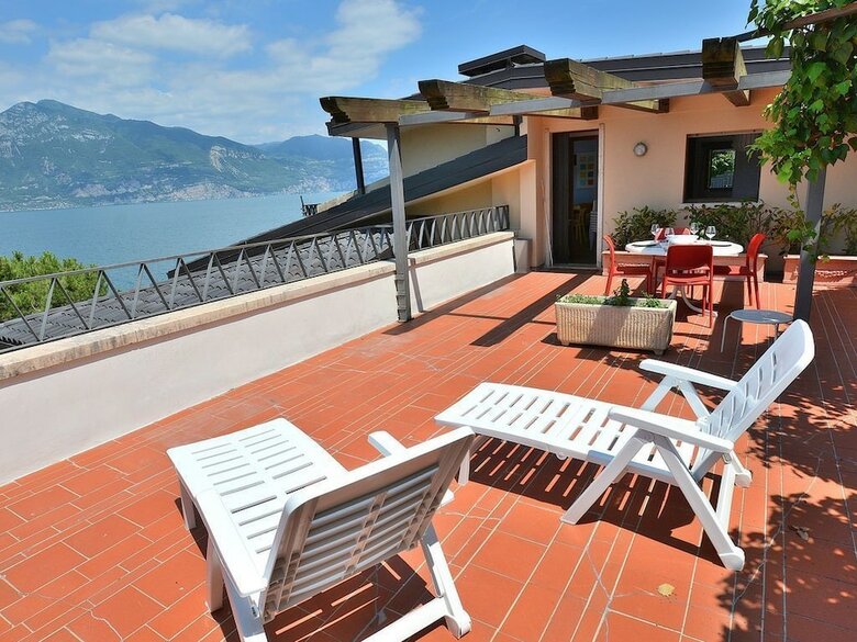 Apartamento Watercolor Loft With Lake View