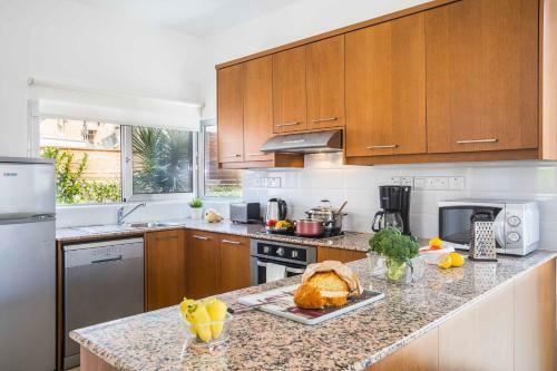 Villa White Jasmin