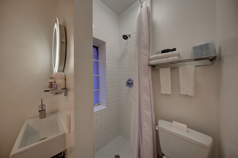 The Varden-a Boutique Hotel