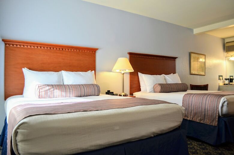 Motel Sands Inn & Suites
