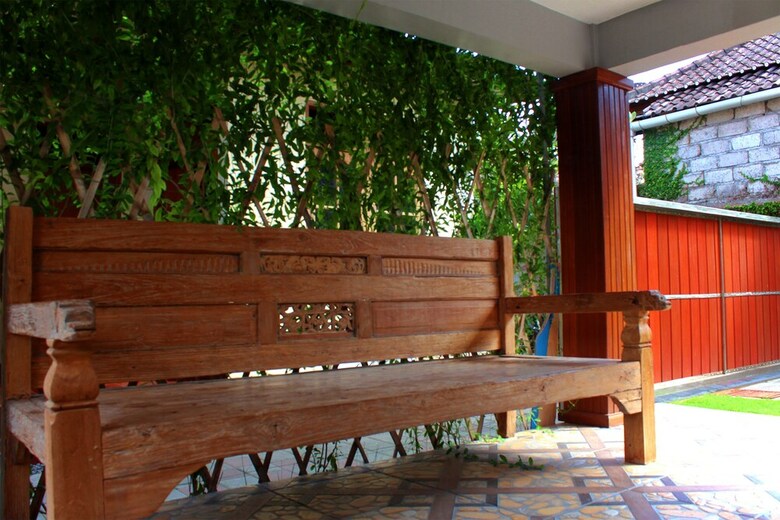 Hotel Cr Tris Rooms Seminyak