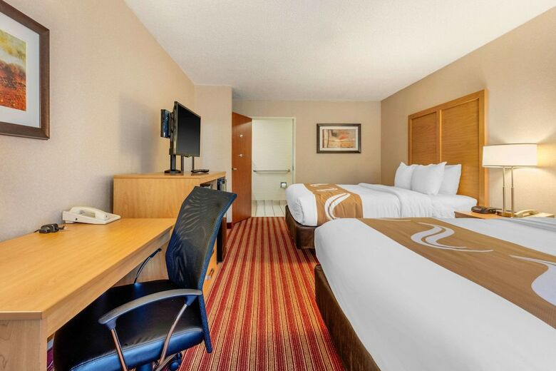 Hotel Quality Inn Exit 4