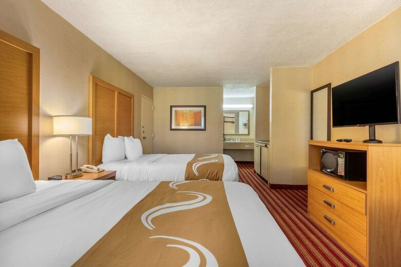 Hotel Quality Inn Exit 4