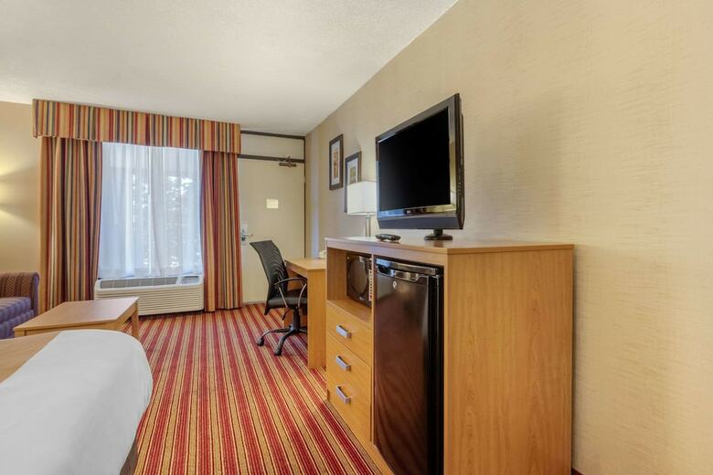 Hotel Quality Inn Exit 4