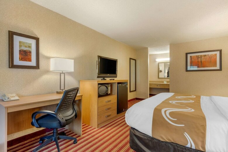 Hotel Quality Inn Exit 4