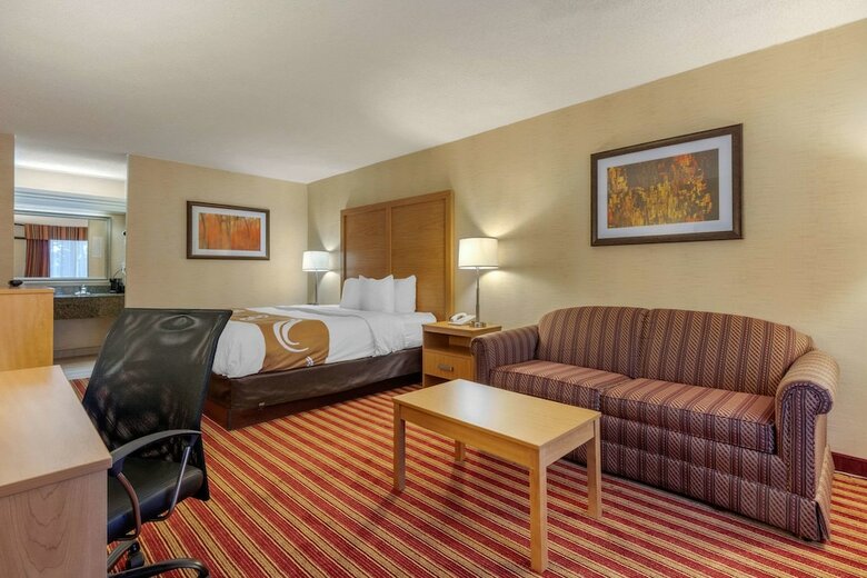 Hotel Quality Inn Exit 4