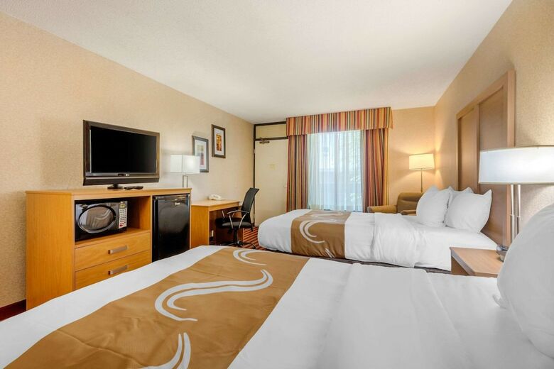 Hotel Quality Inn Exit 4