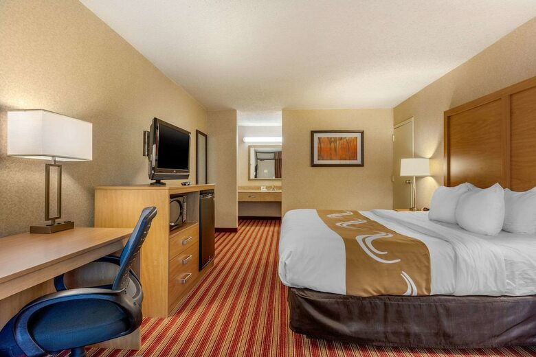 Hotel Quality Inn Exit 4