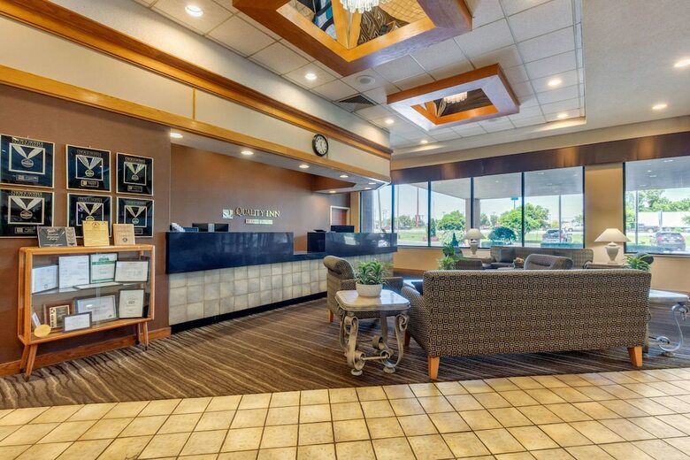 Hotel Quality Inn Exit 4